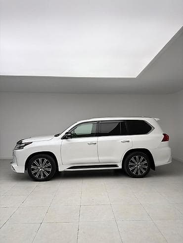 range over: Lexus LX: 2017 г., 5.7 л, Автомат, Бензин, Внедорожник — 8