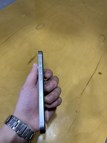 macbook m3: IPhone 15 Pro, Б/у, 512 ГБ, Серебристый, 84 % — 4