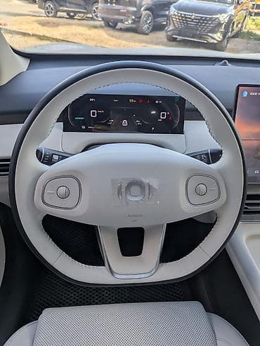 jaecoo j8: Changan Qiyuan Q05: 2025 г., Автомат, Электромобиль, Кроссовер — 7