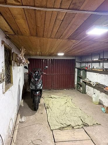 Кыймылсыз мүлк: Срочно ‼️ В продаже одноэтажны ДОМ 🔰Адрес: Аламедин 1 🔰Площадь — 4