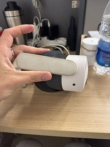 oculus quest: Срочно продаю Mita Quest 3s 128gb в отличном состояние . С двумя — 6