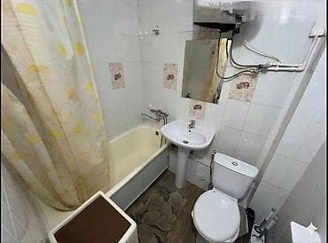 3: 3 комнаты, 58 м², 5 мкр 104 серия, 3 этаж, Свежий ремонт — 2