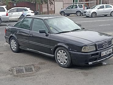 тирактир 80: Audi 80: 1993 г., 2 л, Механика, Бензин, Седан — 4