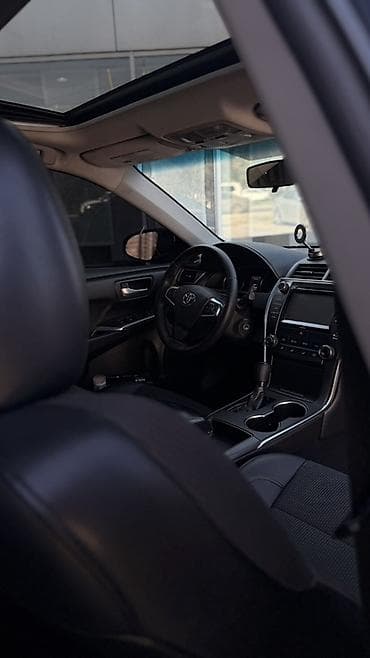 Toyota Camry: 2016 г., 2.5 л, Автомат, Бензин, Седан