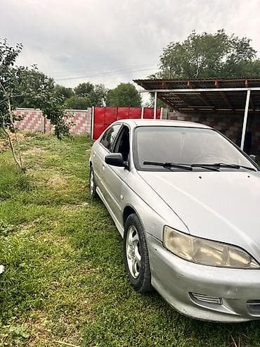авто на металл: Honda Accord: 2000 г., 1.8 л, Механика, Бензин, Седан — 2