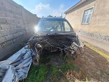 мотор на авто: Кузов Mazda Demio 2003, темно‑синий, под разбор или как донор. Состав — 7