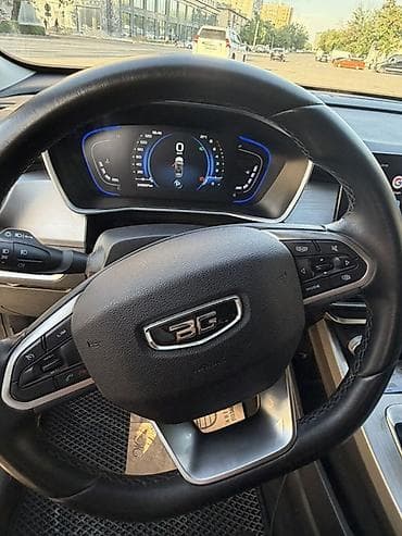 geely preface: Geely Coolray: 2024 г., 1.5 л, Робот, Бензин, Кроссовер — 8