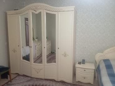 Спальный гарнитур