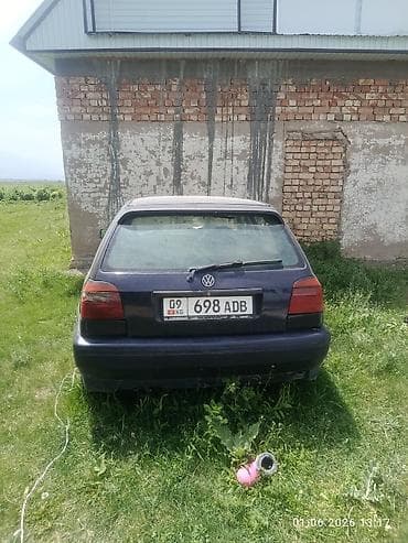материал для машины: Volkswagen Golf: 1997 г., 1.6 л, Механика, Бензин, Хэтчбэк — 2