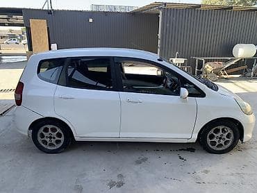 Honda Fit: 2003 г., Вариатор, Бензин — 7