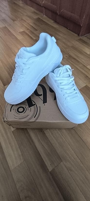 coros pace: Мужские кроссовки, 44, Новый, цвет - Белый, Самовывоз — 1