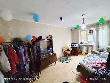 квартира 5 мкр: 2 комнаты, 41 м², 104 серия, 4 этаж — 8