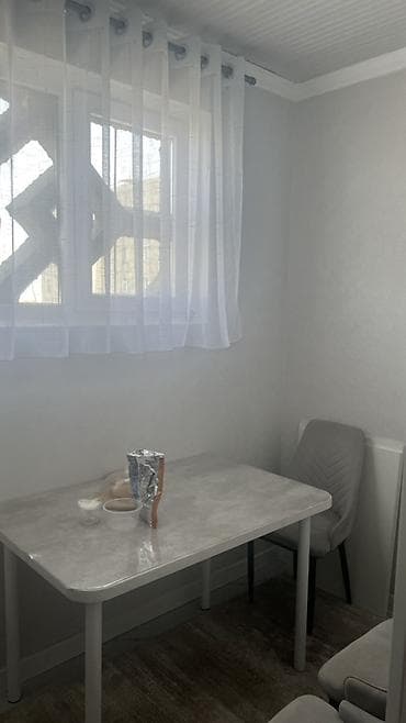 4 комнаты, 80 м², 106 серия, 6 этаж, Косметический ремонт — 10