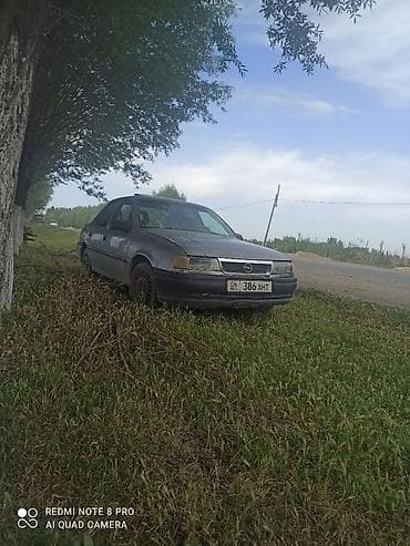 aion gac: Opel Vectra: 1993 г., 1.6 л, Механика, Бензин, Седан — 3