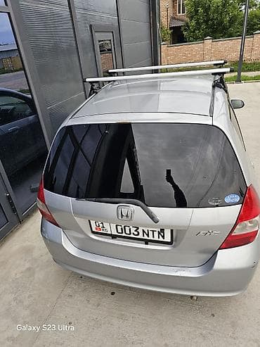 хундай аванте 1: Honda Fit: 2002 г., 1.3 л, Вариатор, Бензин, Хетчбек — 7