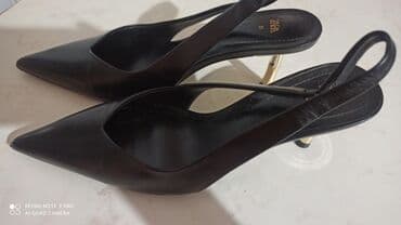 Срочно продаю б/у босоножки мюли, от ZARA черного цвета, 37 размер