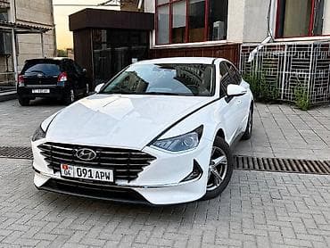 Hyundai Sonata: 2022 г., 2 л, Автомат, Бензин, Седан