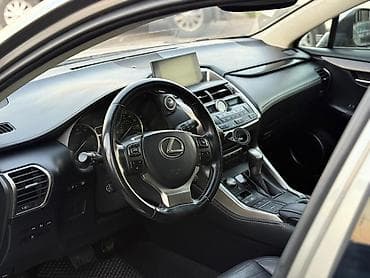 меняю на 14: Lexus NX: 2017 г., 2 л, Автомат, Бензин, Кроссовер — 7