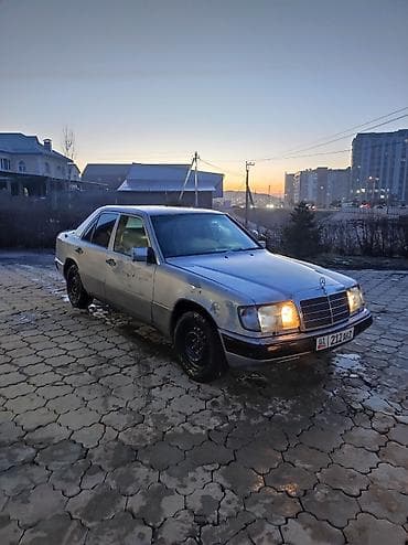 мерс 211 3 2: Mercedes-Benz W124: 1991 г., 2.6 л, Механика, Бензин, Седан — 4