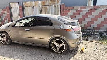 Honda Civic: 2008 г., Механика, Бензин, Хэтчбэк