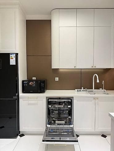 discovery studio: 3 комнаты, 131 м², Асанбай мкр 4 этаж, Свежий ремонт — 2