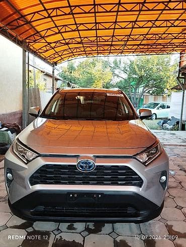 Toyota RAV4: 2021 г., 2.5 л, Автомат, Гибрид, Кроссовер at lalafo.kg Toyota RAV4: 2021 г., 2.5 л, Автомат, Гибрид, Кроссовер
