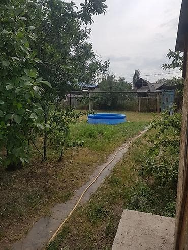 10 га: Продаётся дом, расположенный на двух участках общей площадью 9 соток — 6