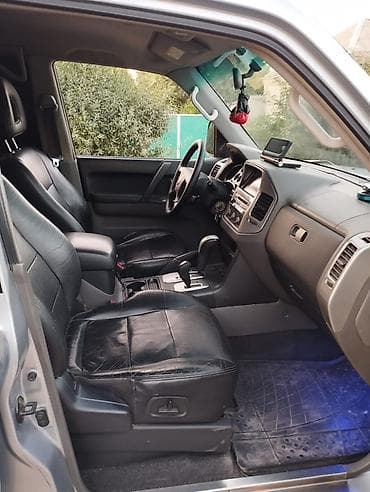 mitsubishi challenger: Mitsubishi Pajero: 2003 г., 3.2 л, Автомат, Дизель, Внедорожник — 5