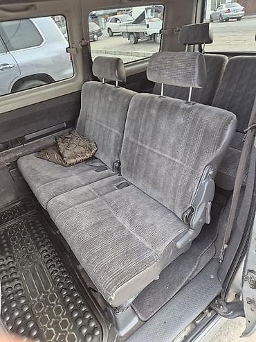 step vagon: Honda Stepwgn: 2000 г., 2 л, Автомат, Газ, Минивэн — 9