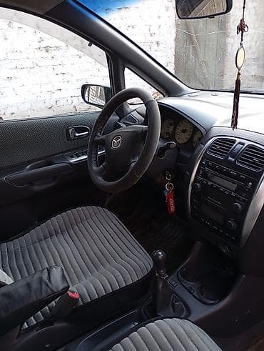 Mazda PREMACY: 2002 г., Механика, Минивэн — 3