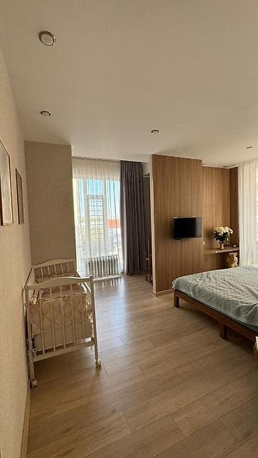 бета: 4 комнаты, 96 м², Элитка, 4 этаж, Дизайнерский ремонт — 1