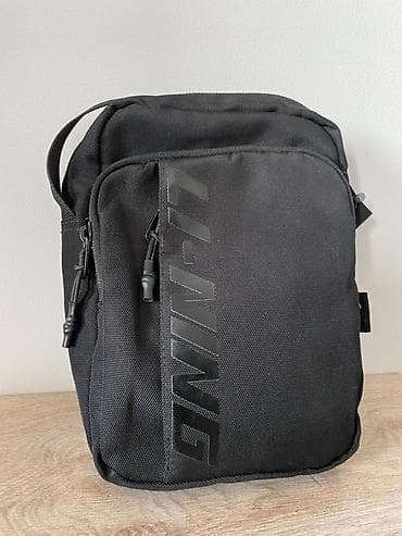 lining flex: Продаю Сумка через плечо LI-NING, компактная - Цвет: черный, матовая — 2