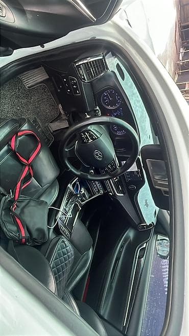 хендай акцент: Hyundai Grandeur: 2019 г., 3 л, Автомат, Газ, Седан — 5