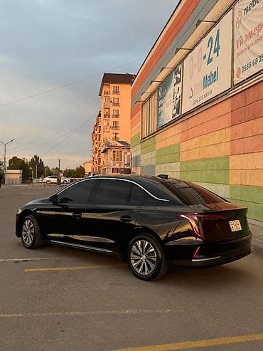 e 303: Huanghai : 2022 г., 0.7 л, Автомат, Электромобиль, Седан — 7