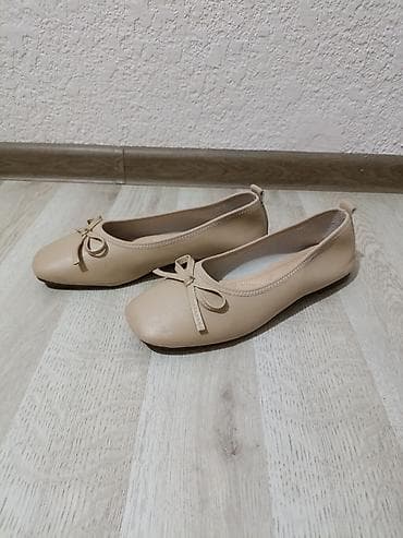 Туфли: Балетки женские, бежевые Самовывоз район церкви. Размер 41. Стелька — 4