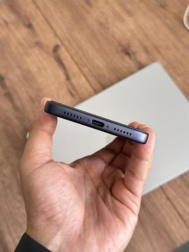 m2 max macbook pro: IPhone 17 Pro Max, Синий — 3
