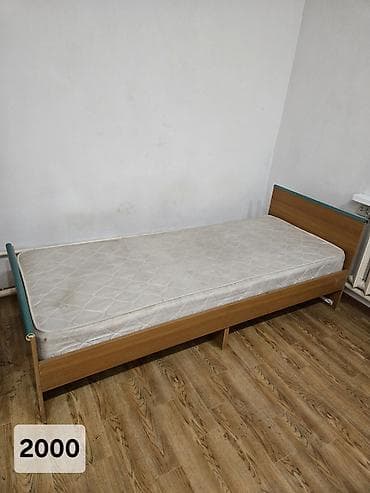 Кровати: Односпальная кровать классического типа. - Размер: 80–90 × 190–200 — 4