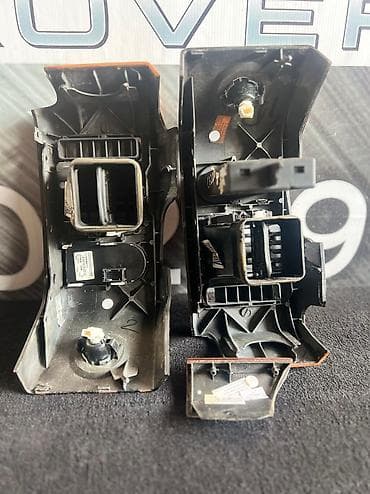 range rover 2008: Центральная консоль Land Rover 2006 г., Б/у, Оригинал, Япония — 2