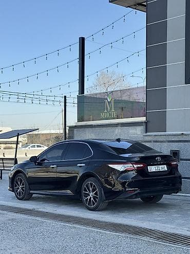 плафон на камри 35: Toyota Camry: 2021 г., 2.5 л, Автомат, Бензин, Седан — 4