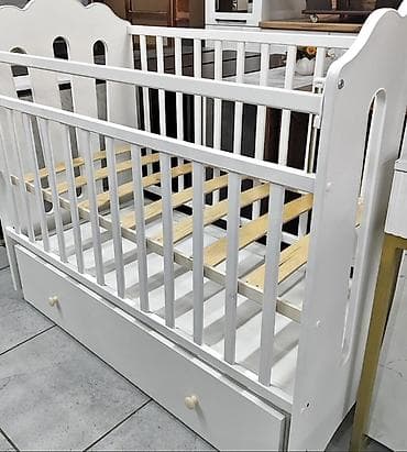 матрас 120 60: Детская кроватка с маятниковым механизмом и выдвижным ящиком - — 1