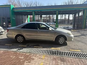 prius 2012: Toyota Camry: 2004 г., 2.4 л, Автомат, Бензин, Седан — 4