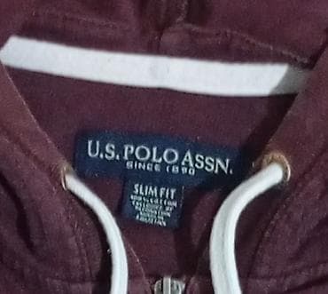 окуу кийим: Эркектердин толстовкасы, M, Us Polo Assn, Колдонулган, Өзү алып кетүү — 2