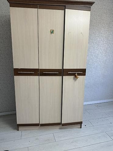 small table: Шифоньер, шкаф для одежды, Прямой, ЛДСП — 1