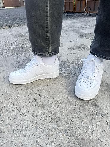 Мырзалардын бут кийими: Эркектердин кроссовкасы, 35, 35.5, 36, Nike, Жаңы, түсү - Ак, Акылуу жеткирүү — 4