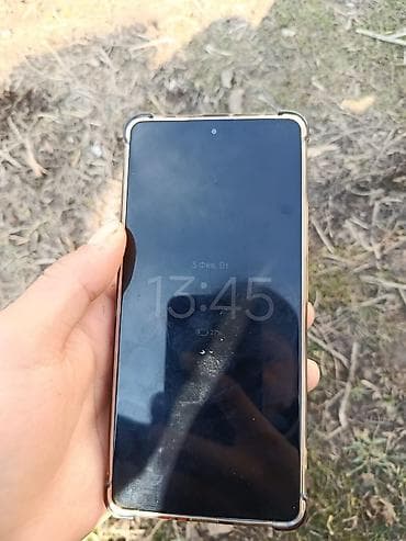 nintendo switch бишкек: Смартфон с большим безрамочным дисплеем с отверстием под фронтальную — 1