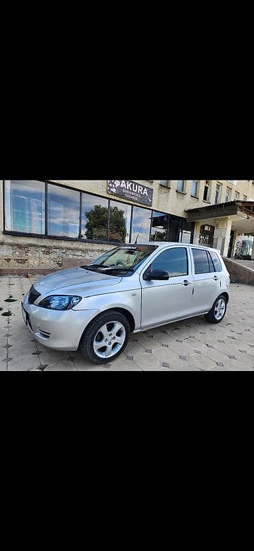 мини экс: Mazda Demio: 2003 г., 1.3 л, Автомат, Бензин, Хэтчбэк — 3