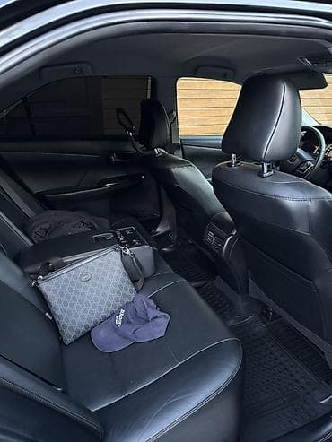 Toyota Camry: 2013 г., 3.5 л, Автомат, Бензин, Седан — 4
