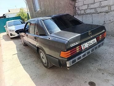 ли 9 авто: Mercedes-Benz 190: 1990 г., 1.8 л, Механика, Бензин, Седан — 3
