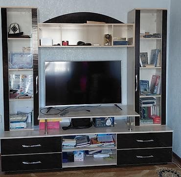 шкаф для прихожки: Стенка-шкаф, Тип стенки-шкафа: Модульная, Для зала, Б/у, Особенности: С отделением под телевизор — 1