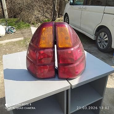 лампа прожектор: Комплект стоп-сигналов Lexus Б/у — 1